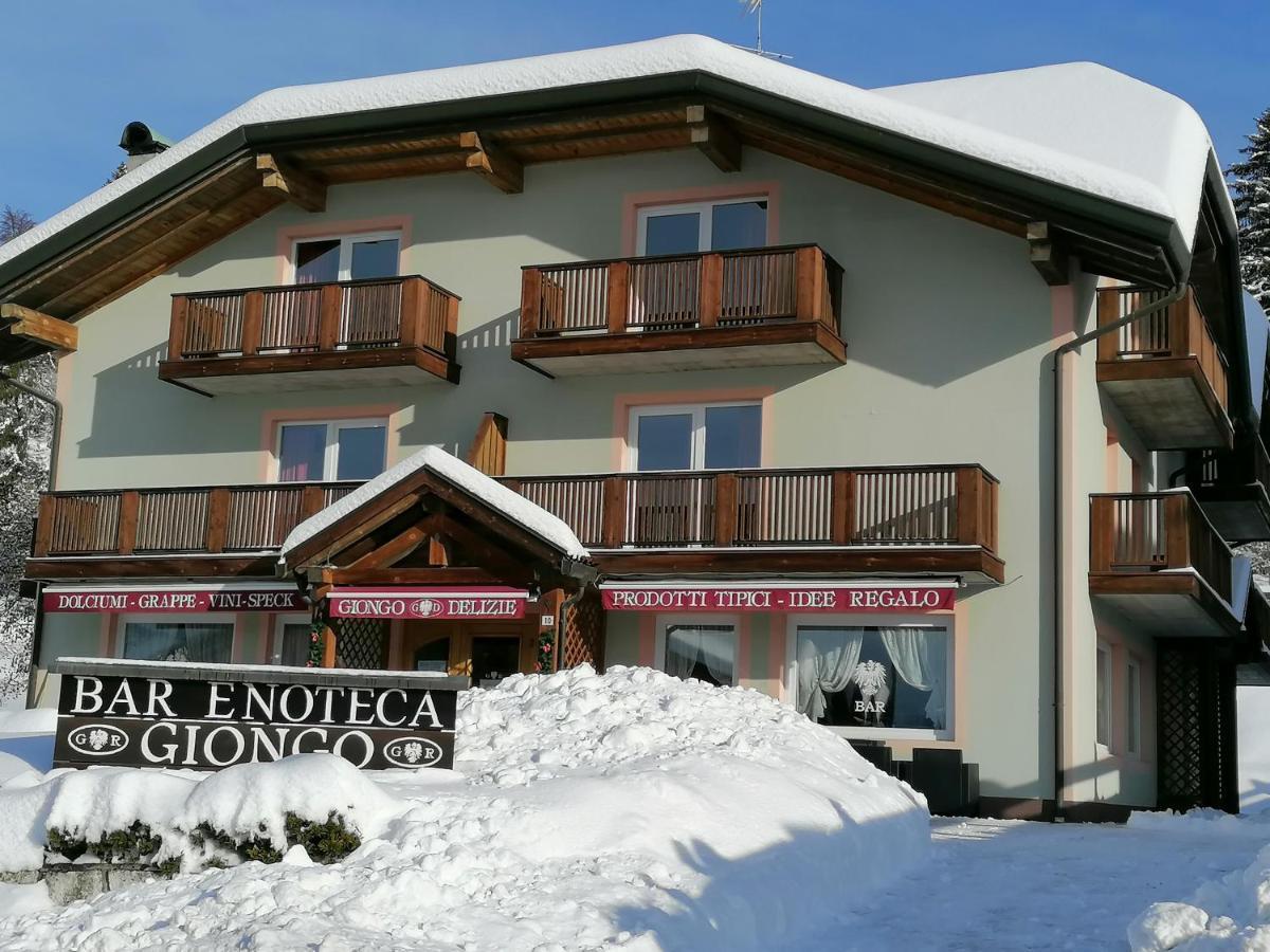 Giongo Residence - Appartamenti Lavarone Eksteriør bilde