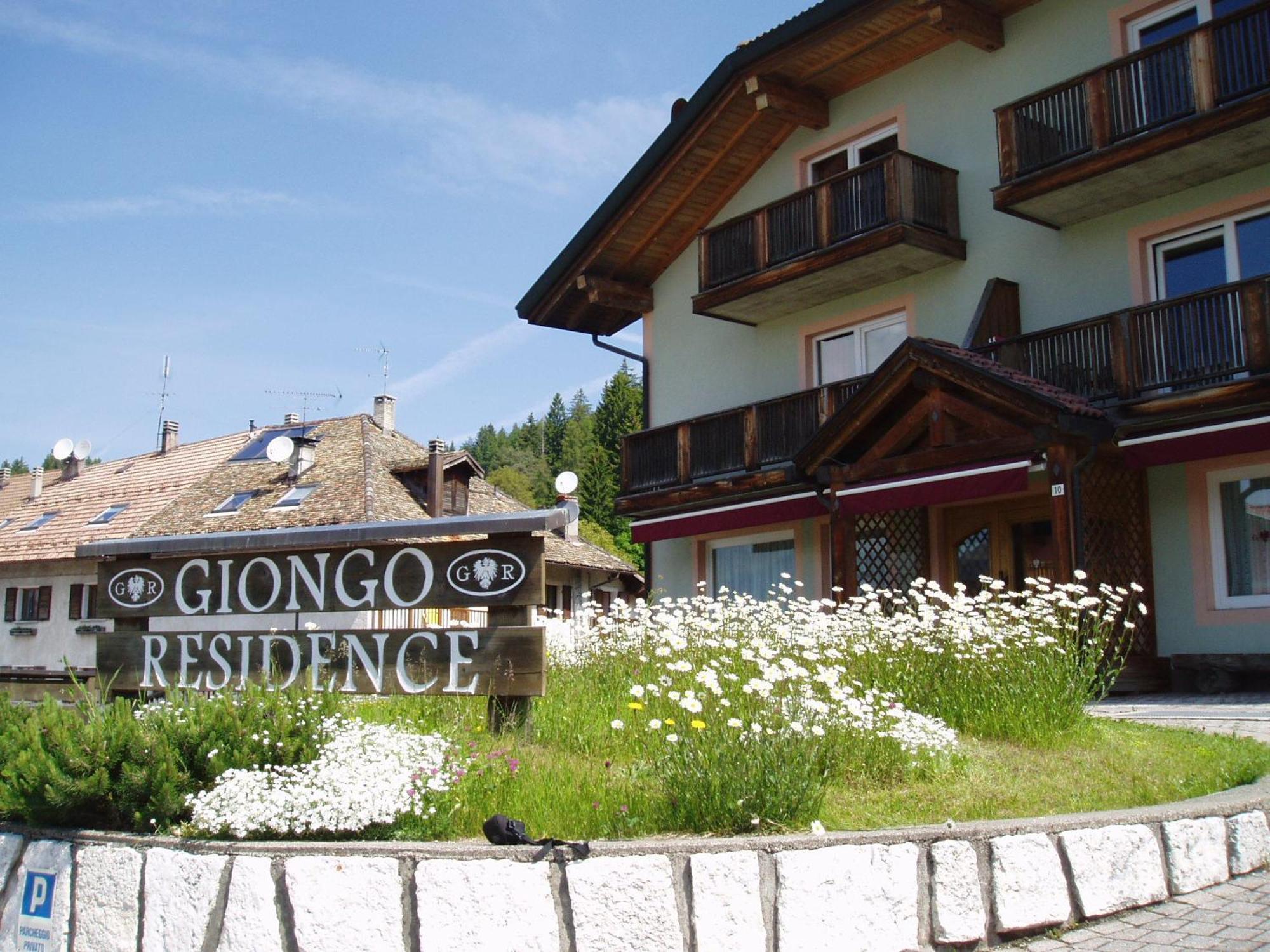 Giongo Residence - Appartamenti Lavarone Eksteriør bilde